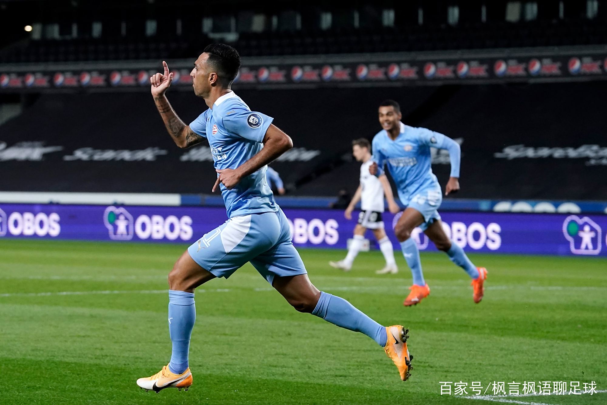 Kaiyun网页版平台关于清晨体能课后；北京国安战术微调备战荷甲；目标明确；高层口径保持一致的信息