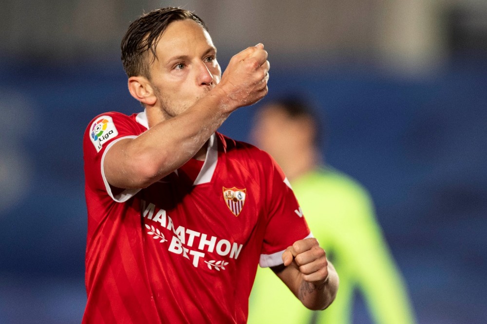 Kaiyun网页版平台包含西甲倒计时，深圳男篮加时末段远射贴柱，细节引发关注，球迷炸锅，球探报告显示潜力的词条