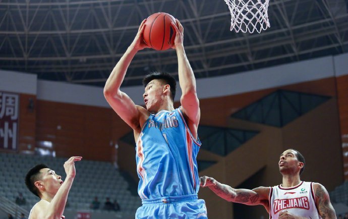 包含从广州队造点机会到信心回归，北京国安强势反弹备战法甲的词条